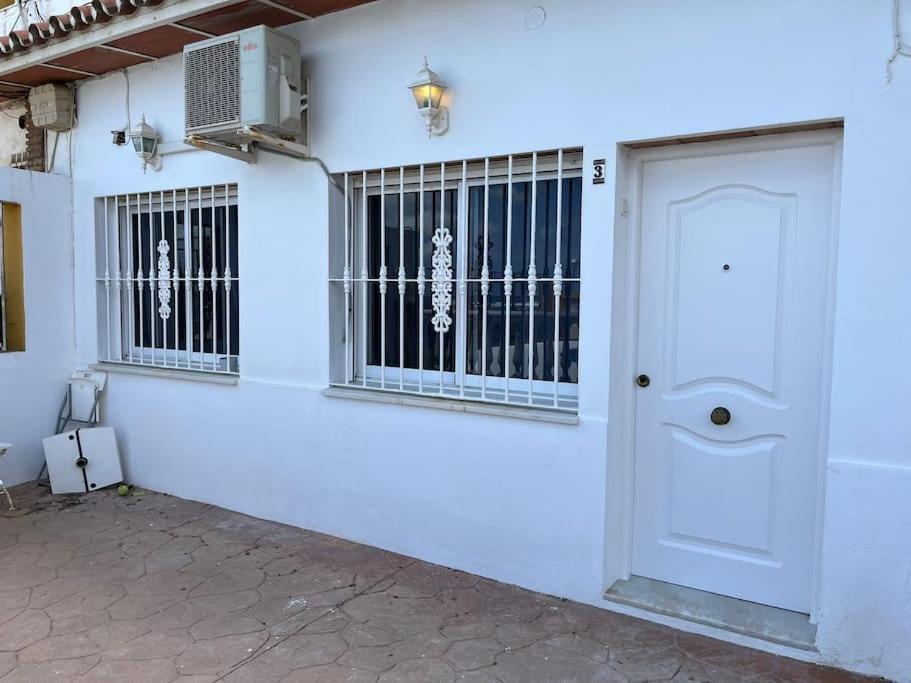 Appartement Aan Boulevard En Zwembad Sitio de Calahonda Екстер'єр фото